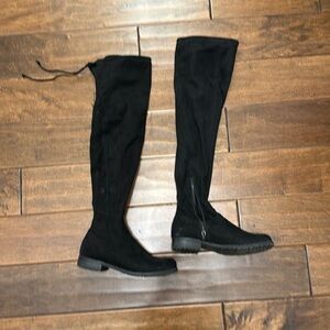 Great condition, OTK boots